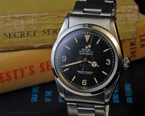 ian fleming rolex explorer 1016|list of James Bond watches.